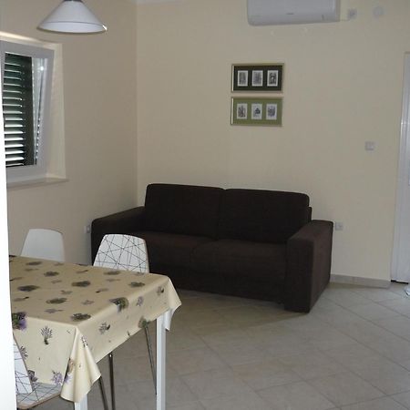 Apartments Dupin Primošten Quarto foto